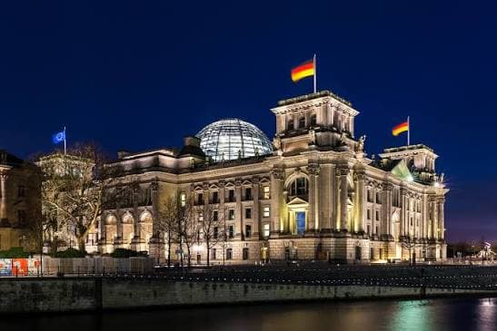 Reichstag Building place to visit