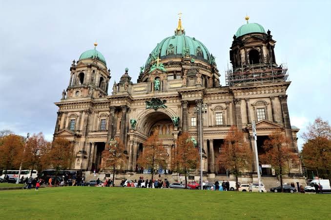 Berlin Cathedral place to visit