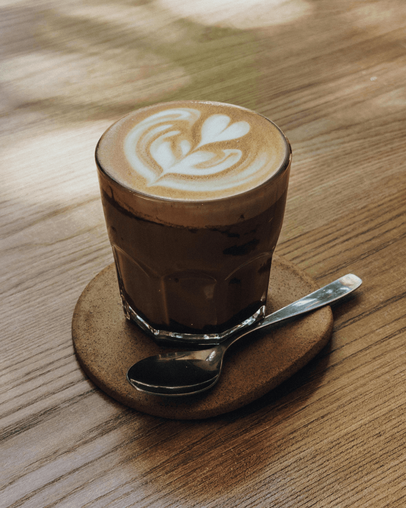 Flat White - local food