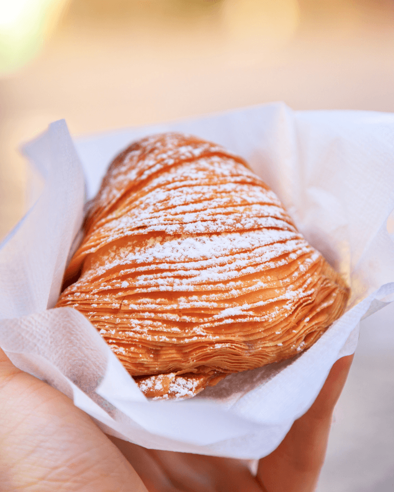 Sfogliatella - local food