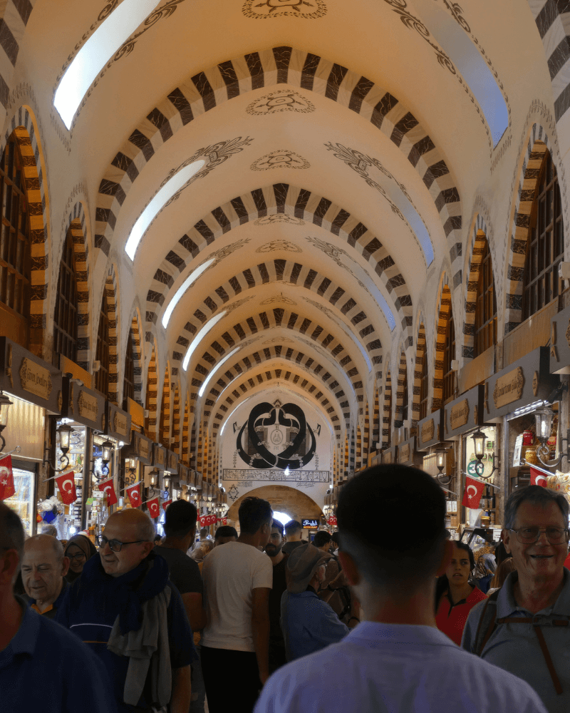 Mısır Çarşısı gezilecek yer