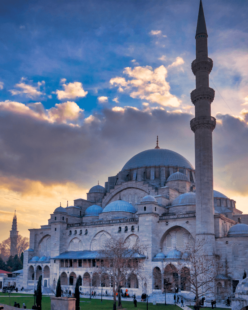 Süleymaniye Camii gezilecek yer