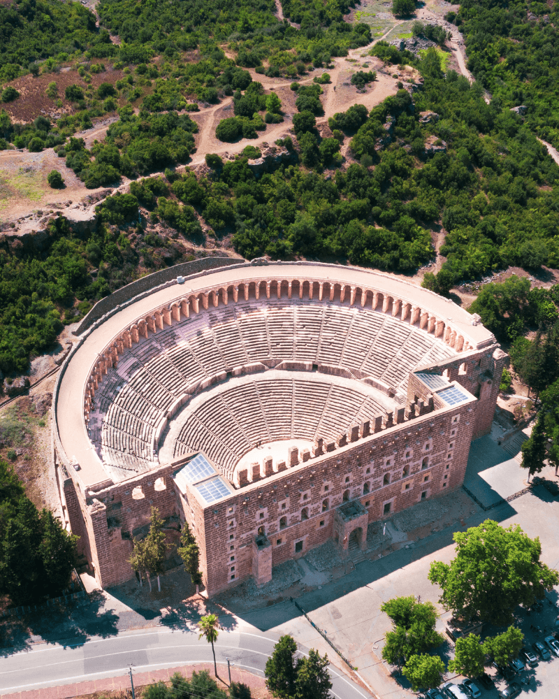 Aspendos Antik Tiyatrosu gezilecek yer